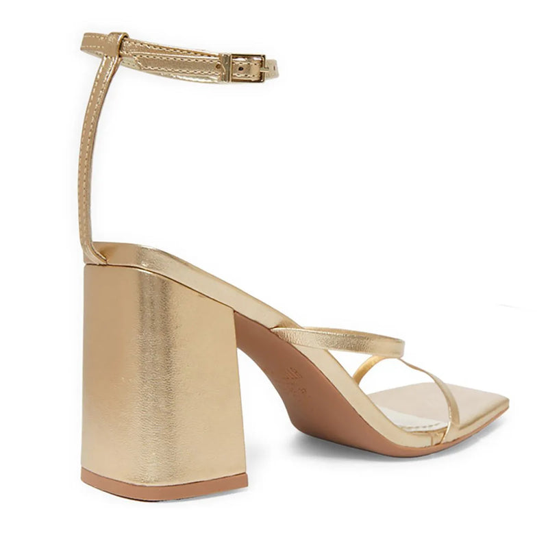 Sandália Golden Shape – Salto Bloco Metalizado com Tira Fina